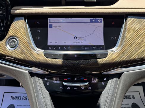 Used 2020 Cadillac XT6 Sport w/ Platinum Package AWD/4WD image 4