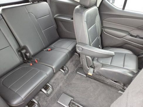 Used 2019 Chevrolet Traverse RS AWD/4WD image 27
