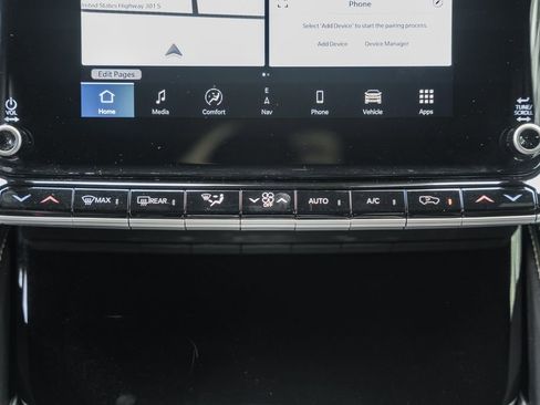 Used 2022 Jeep Wagoneer Series III image 27