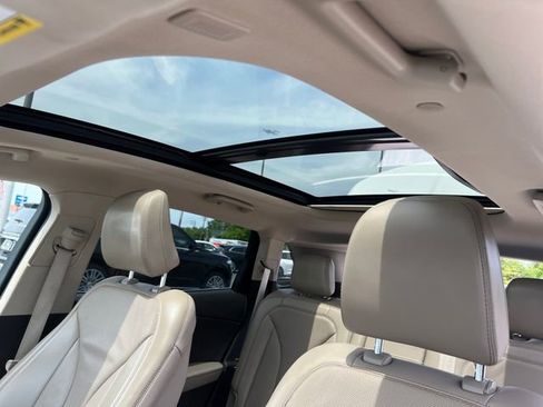 Certified 2022 Lincoln Nautilus Reserve w/ Equipment Group 201A AWD/4WD image 26