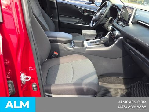 Used 2025 Toyota RAV4 XLE w/ Convenience Package FWD image 20