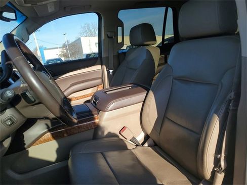 Used 2015 Chevrolet Tahoe LTZ image 19