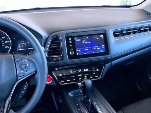Used 2022 Honda HR-V EX image 7