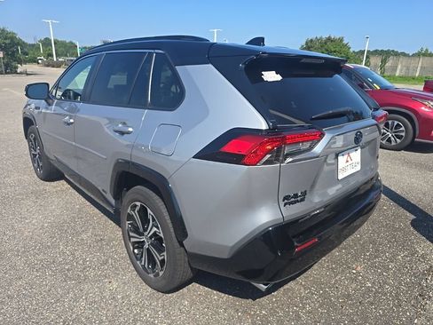 Certified 2024 Toyota RAV4 XSE w/ Weather Package AWD/4WD image 7