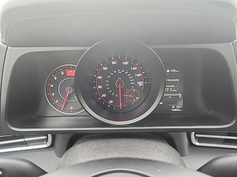 Certified 2023 Hyundai Elantra SEL image 15