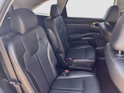 Used 2021 Kia Sorento SX FWD image 29