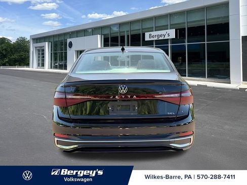 Certified 2025 Volkswagen Jetta SEL FWD image 10