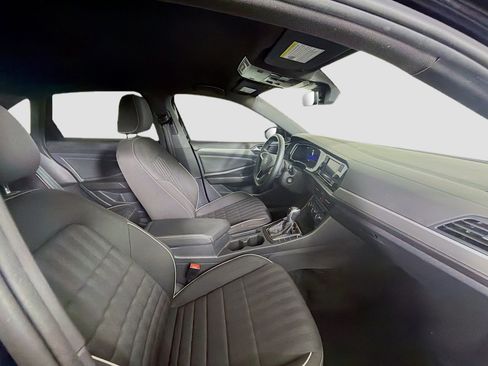 Used 2024 Volkswagen Jetta Sport FWD image 28