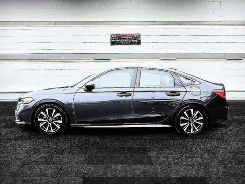 Used 2024 Honda Civic EX image 4