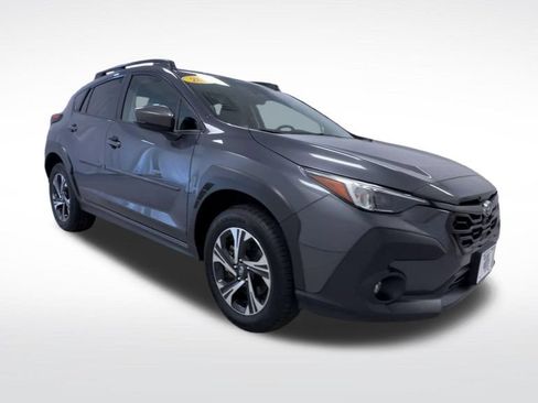Certified 2025 Subaru Crosstrek 2.5i Premium AWD/4WD image 2