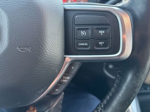 Used 2019 RAM 2500 Laramie AWD/4WD image 30