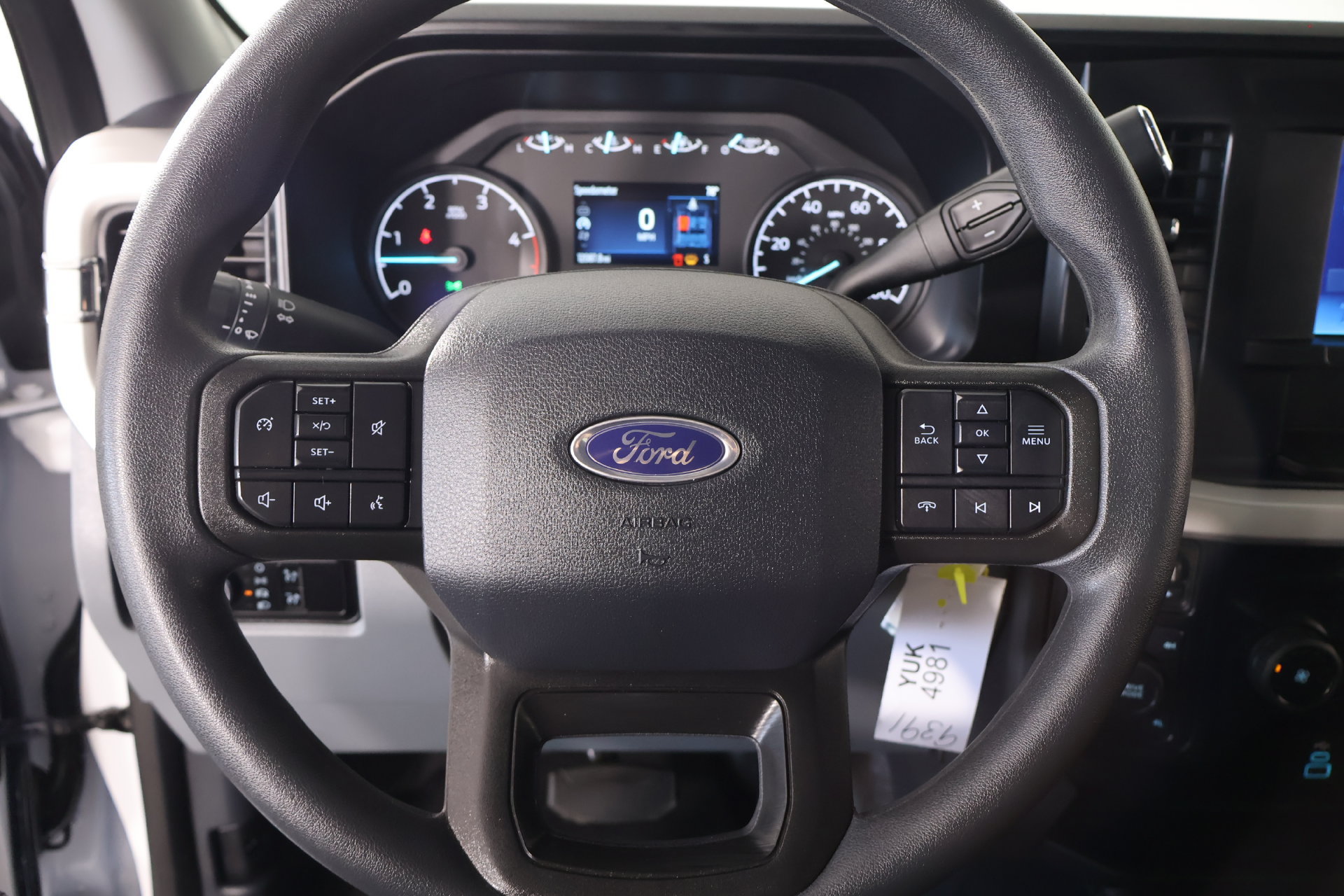 Used 2025 Ford F350 XL w/ FX4 Off-Road Package AWD/4WD image 3