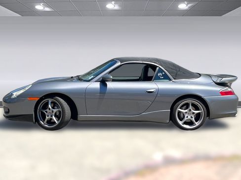 Used 2003 Porsche 911 Cabriolet image 2