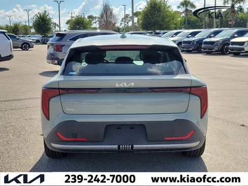 New 2026 Kia K4 EX FWD image 5