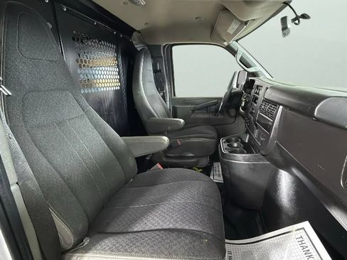Used 2024 Chevrolet Express 2500 w/ Driver Convenience Package RWD image 30