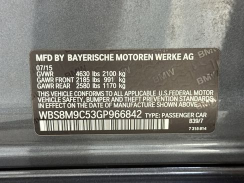 Used 2016 BMW M3 RWD image 22