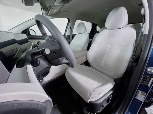 New 2026 Hyundai Tucson SEL image 13