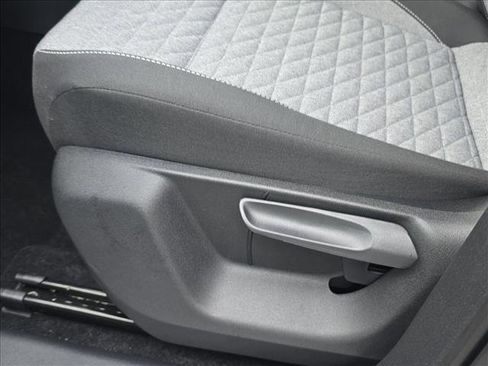 New 2025 Volkswagen Tiguan S image 6