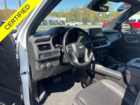 Used 2023 Chevrolet Suburban Premier AWD/4WD image 9