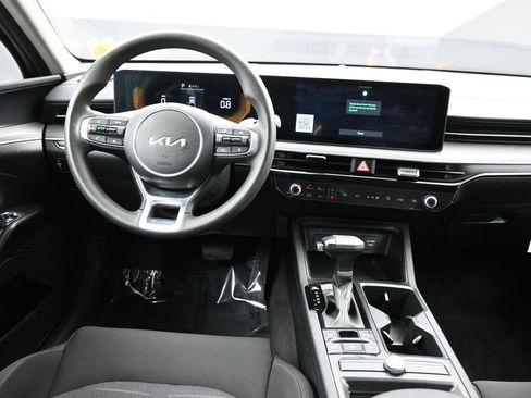 Used 2025 Kia K5 LXS image 19