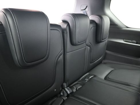 New 2026 Nissan Armada PRO-4X AWD/4WD image 32