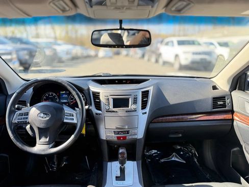 Used 2014 Subaru Legacy 2.5i Limited w/ Moonroof Package AWD/4WD image 22