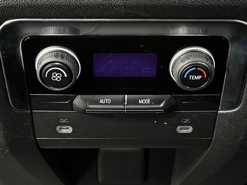 Used 2024 Chevrolet Suburban RST AWD/4WD image 47