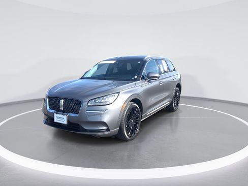 Used 2022 Lincoln Corsair Reserve w/ Equipment Group 201A image 4