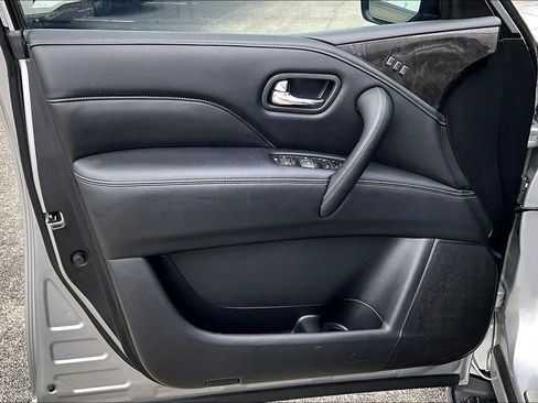 Certified 2023 INFINITI QX80 Luxe w/ Cargo Package image 24