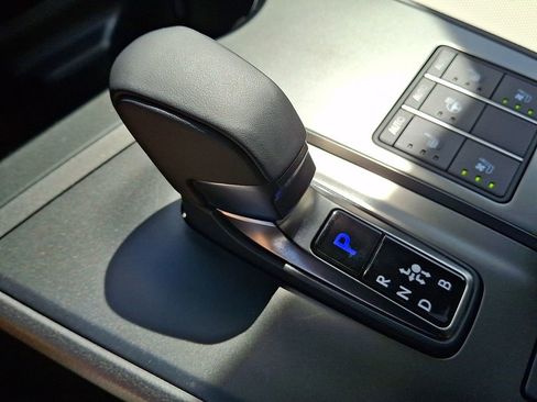 Used 2026 Lexus UX 300h AWD w/ Accessory Package (Z1) image 16