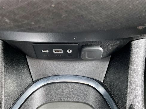 Used 2023 Chevrolet Malibu LT image 16