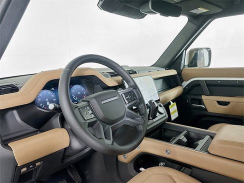 New 2026 Land Rover Defender 110 S image 9