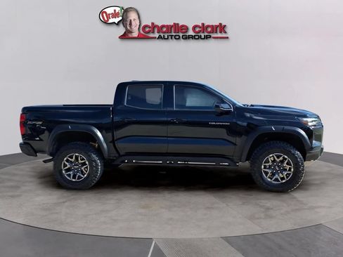 Used 2026 Chevrolet Colorado ZR2 w/ Technology Package AWD/4WD image 8