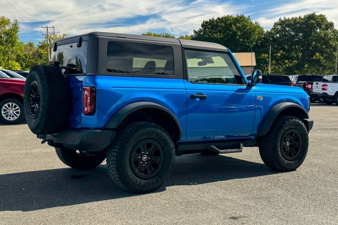 Used 2022 Ford Bronco Wildtrak AWD/4WD image 3