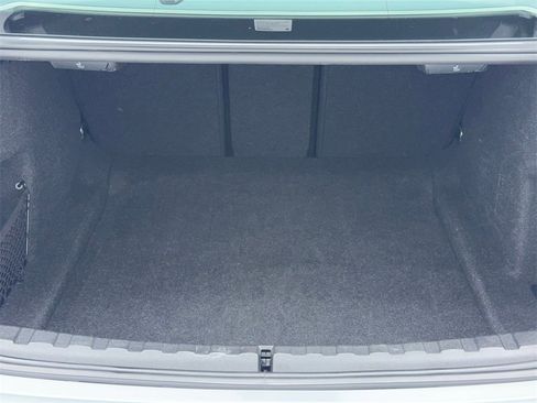 Used 2024 BMW 330i Sedan image 12