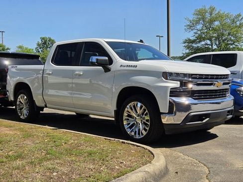 Used 2021 Chevrolet Silverado 1500 LT w/ Convenience Package II AWD/4WD image 1