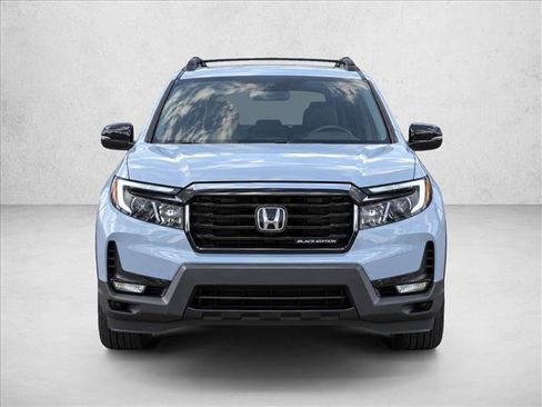 Used 2024 Honda Passport Black Edition image 2
