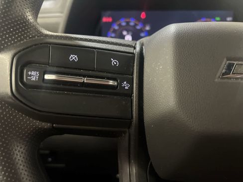 Used 2024 Chevrolet Colorado Trail Boss w/ Technology Package image 19