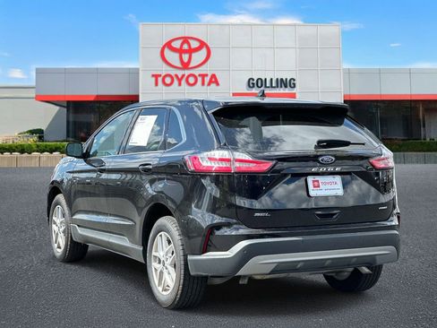 Used 2024 Ford Edge SEL w/ Convenience Package AWD/4WD image 4