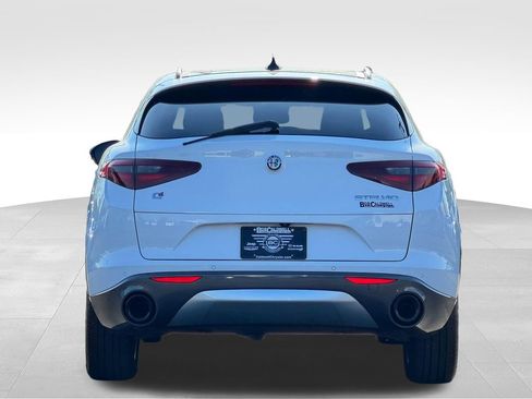 Used 2022 Alfa Romeo Stelvio Ti AWD/4WD image 6