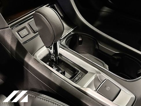 New 2026 Subaru Ascent Limited AWD/4WD image 18