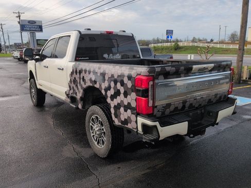 Used 2024 Ford F250 Limited image 4