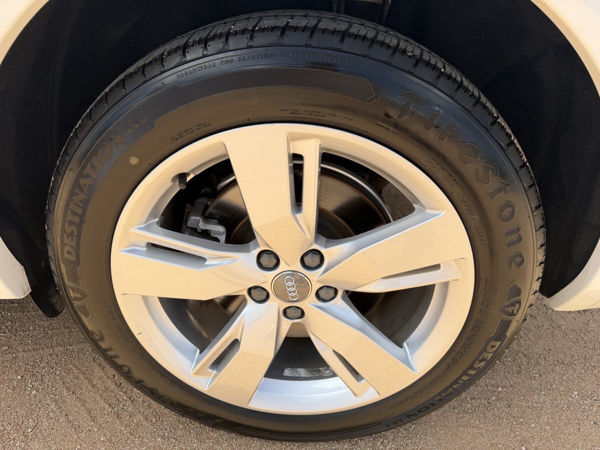 Used 2018 Audi Q5 2.0T Premium Plus AWD/4WD image 11