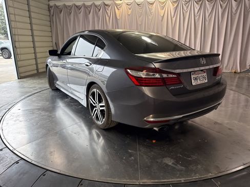 Used 2016 Honda Accord Sport image 7