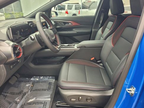 New 2026 Chevrolet Equinox EV RS FWD image 25
