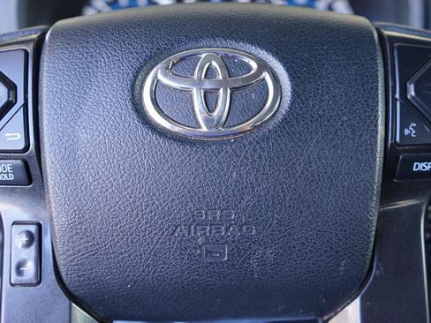 Used 2017 Toyota 4Runner TRD Pro AWD/4WD image 23