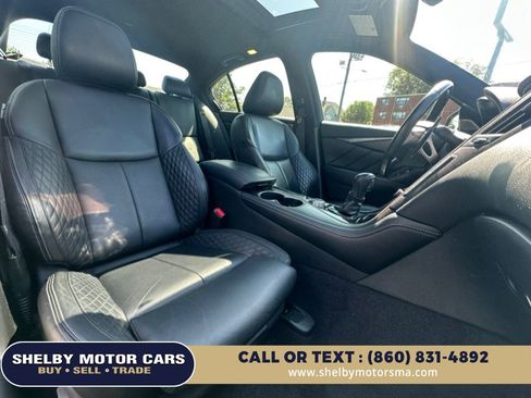Used 2017 INFINITI Q50 Red Sport 400 AWD/4WD image 18