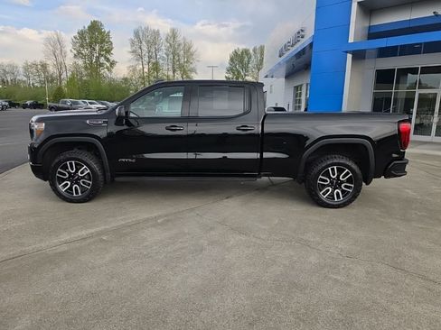 Used 2022 GMC Sierra 1500 AT4 w/ AT4 Preferred Package image 2