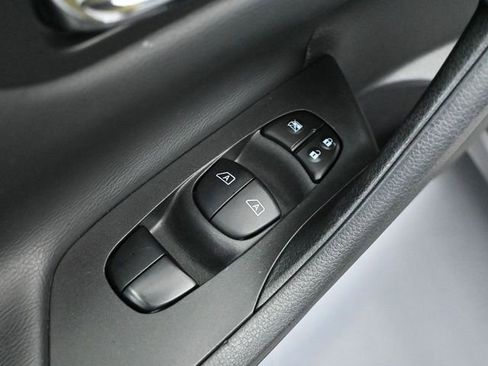 Used 2016 Nissan Altima 2.5 SL w/ Moonroof Package image 19