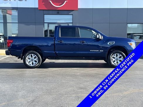 Certified 2024 Nissan Titan SV w/ SV Convenience Package image 2